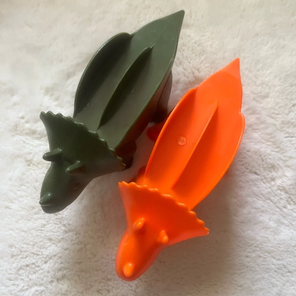 Kids Funwares T-Rex & Triceratops Taco Stands